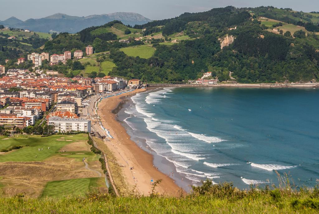Galerna Zarautz Hostel Exterior photo